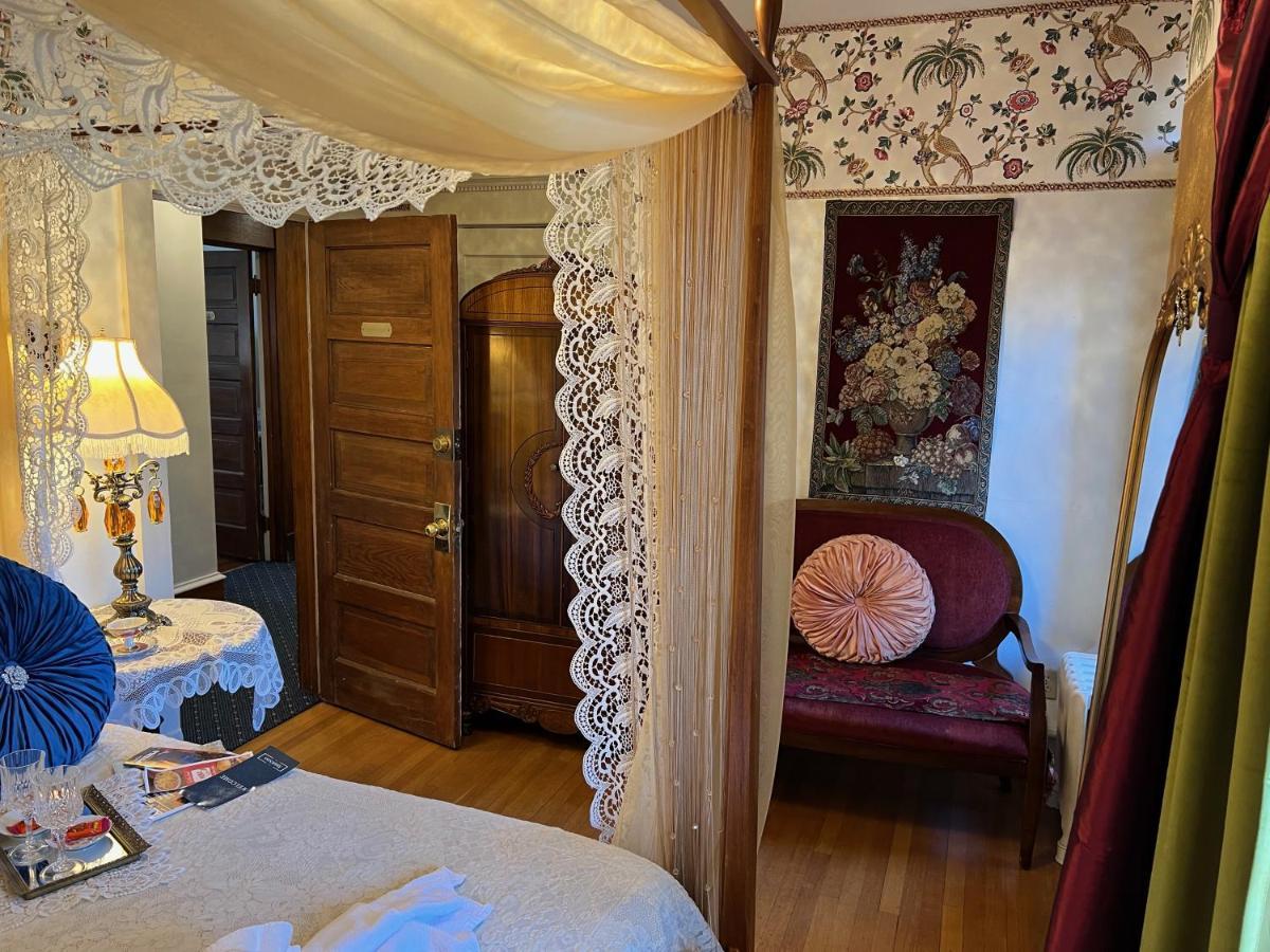 The Abriendo Inn Pueblo Kültér fotó